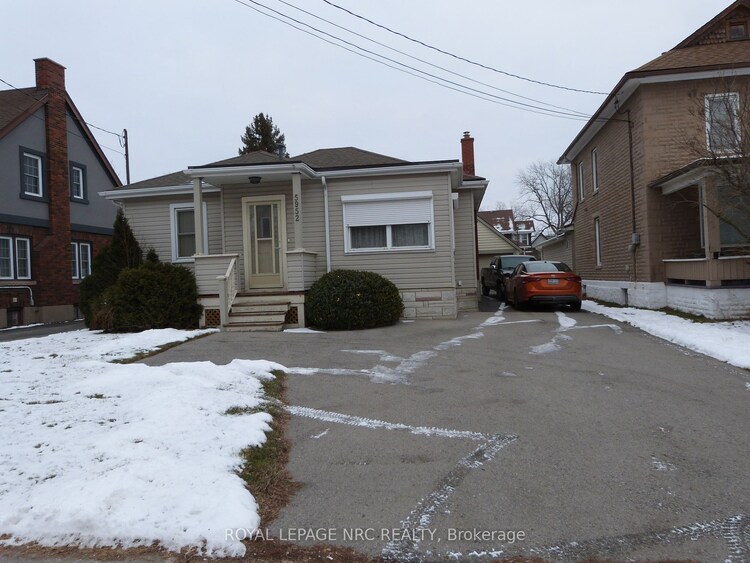 5952 Dorchester Rd, Niagara Falls, Ontario, 216 - Dorchester