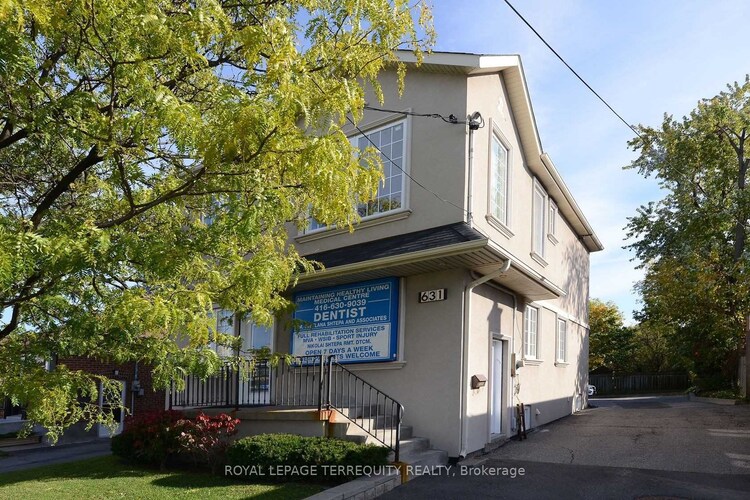 631 Sheppard Avenue W, Toronto, ON, Bathurst Manor