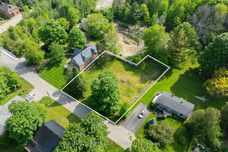 00 Amelia Street, Caledon, ON, Alton
