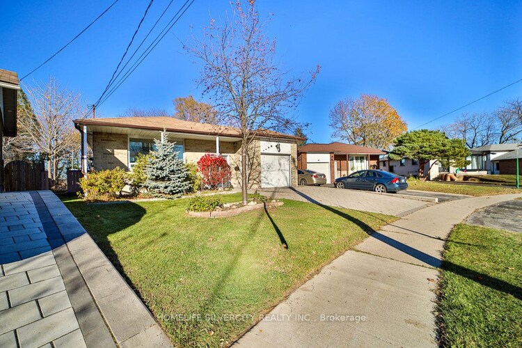 79 Weir Crescent, Toronto, ON, West Hill