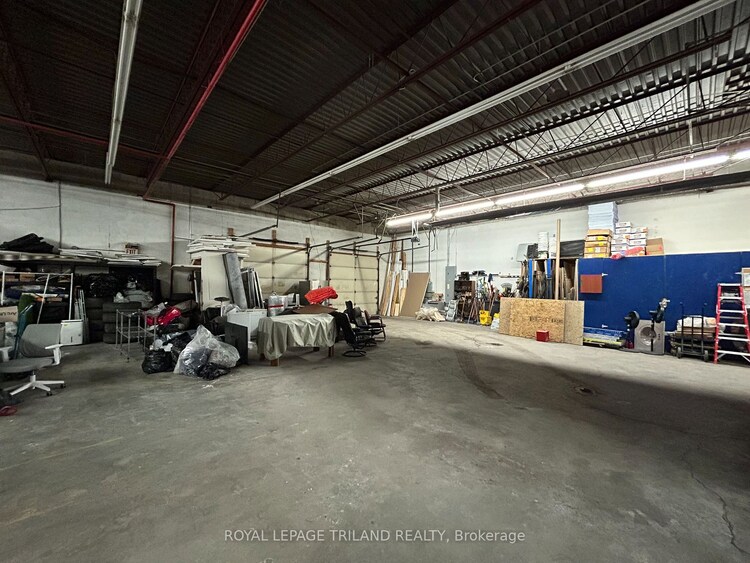 96 Bessemer Court, London South, ON, South Z