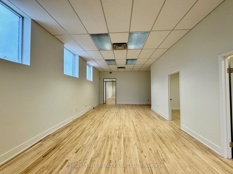 11 Bentworth Ave, Toronto, Ontario, Yorkdale-Glen Park