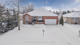 28 Dekker Street, Simcoe, ON , MLS #N11936538 , Image - 1