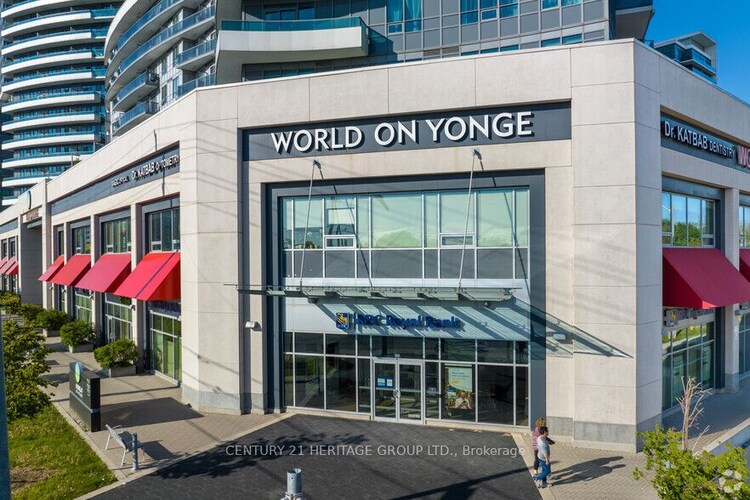 7163 Yonge St, Markham, Ontario, Grandview