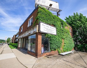 1813 King St E, Hamilton, Ontario , MLS #X11939644 , Image - 1
