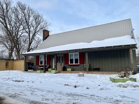 187 Queen Street, Renfrew, ON , MLS #X11940498 , Image - 1