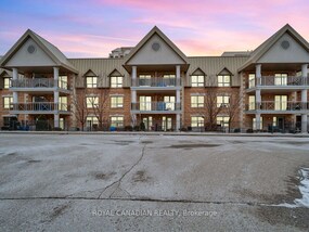 830 Scollard Crt