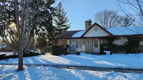 17 Hedges Blvd, Toronto, Ontario , MLS #W11944470 , Image - 1
