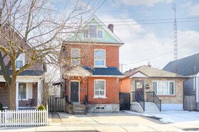 200 Kensington Avenue N, Hamilton, ON , MLS #X11946120 , Image - 1