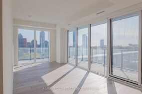9 Tecumseth Street, Toronto, ON