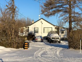 7617 Flewellyn Road, Ottawa, ON , MLS #X11946448 , Image - 1