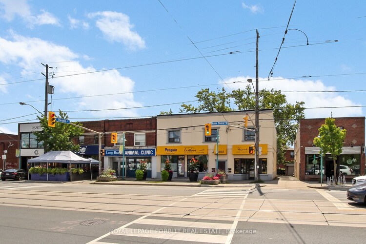 3465 Lake Shore Boulevard W, Toronto, ON, Long Branch