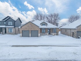 483 Motz Boulevard, Huron, ON , MLS #X11953116 , Image - 1