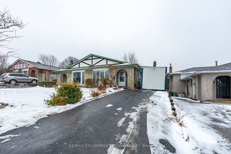 97 Guildwood Drive, Hamilton, ON, Gurnett