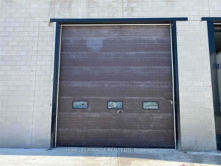 134 Kennedy Rd S, Brampton, Ontario, Brampton East Industrial