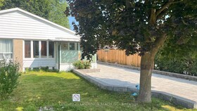 215 Browndale Cres, York, Ontario , MLS #N11954197 , Image - 1