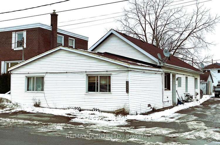 337 Coleman Street, Belleville, ON, Belleville Ward