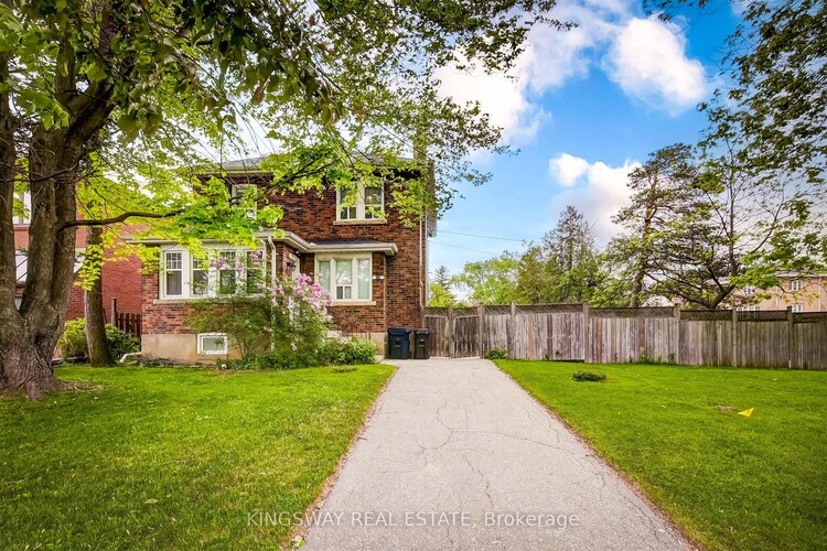 17 Mulholland Avenue, Toronto, ON, Yorkdale-Glen Park