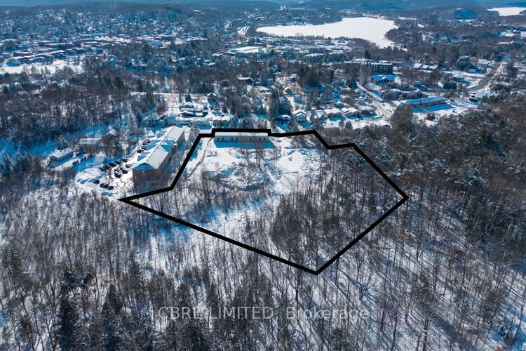 8,10* Sabrina Park* Drive, Huntsville, ON, Chaffey