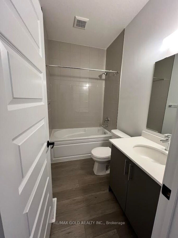 99 Roger St, Waterloo, Ontario, 