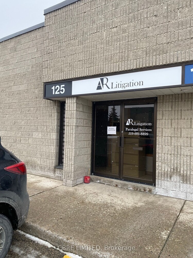 125 Consortium Crt, London, Ontario, South Y