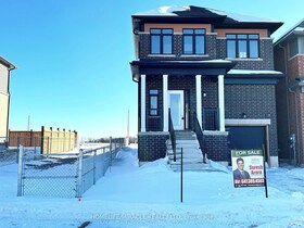 25 Gateway Drive, Simcoe, ON , MLS #S11958963 , Image - 1