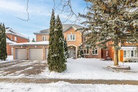 901 Stonehaven Ave, York, Ontario , MLS #N11959728 , Image - 1