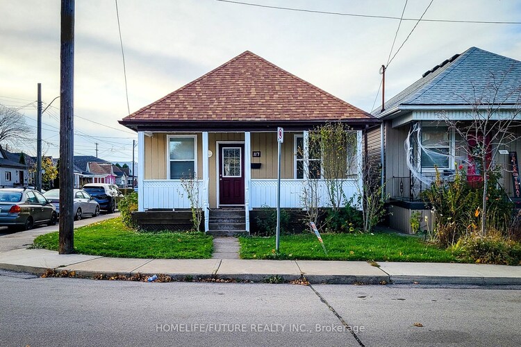 117 Harmony Avenue, Hamilton, ON, Homeside