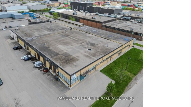 63 Medulla Avenue, Toronto, ON, Islington-City Centre West