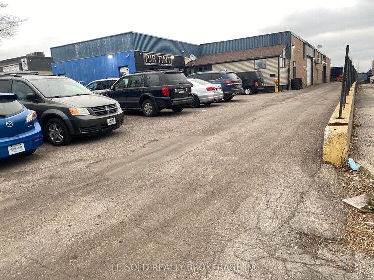 205 Nantucket Blvd, Toronto, Ontario, Dorset Park