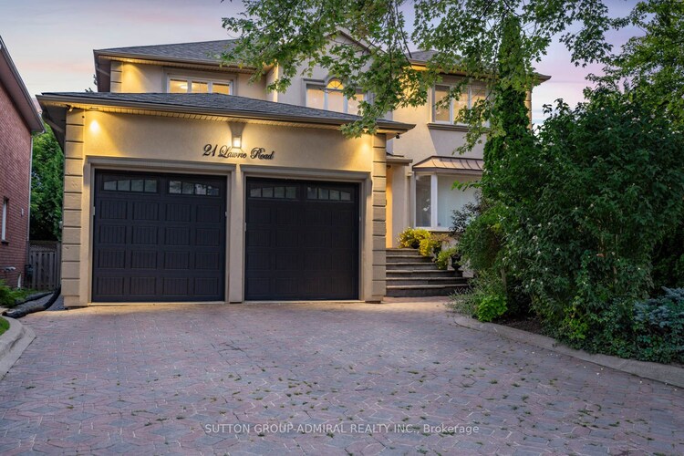 21 Lawrie Road, Vaughan, ON, Beverley Glen