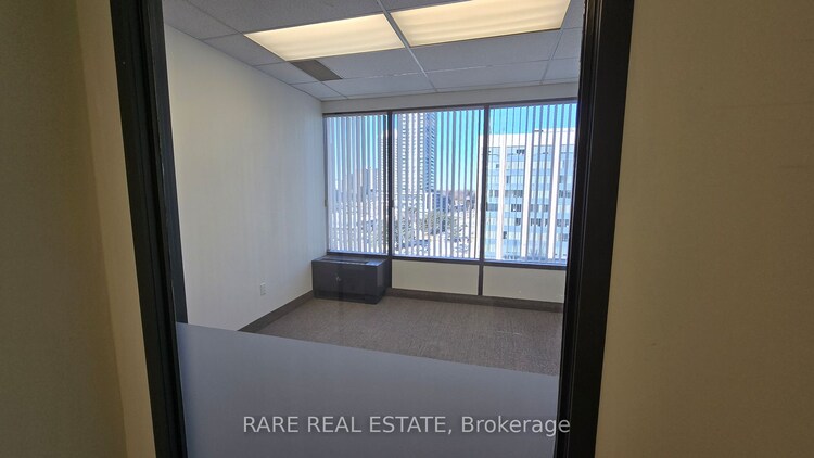 250 Consumers Rd N, Toronto, Ontario, Henry Farm