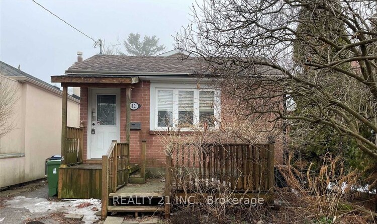 82 Preston Street, Toronto, ON, Birchcliffe-Cliffside