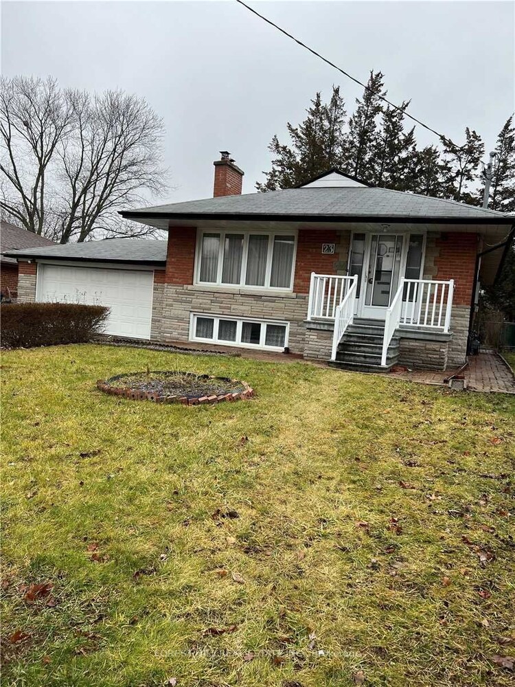 23 Wedgewood Drive, Toronto, ON, Newtonbrook East