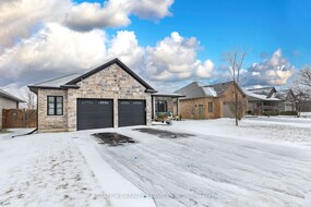 54 Tan Avenue, Norfolk, ON