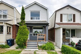 61 Castleton Avenue W, Toronto, ON , MLS #W11972885 , Image - 1