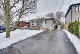 11 Maitland Ave, Hamilton, Ontario , MLS #X11974697 , Image - 1