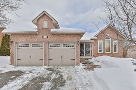 310 Chambers Cres, York, Ontario , MLS #N11975893 , Image - 1