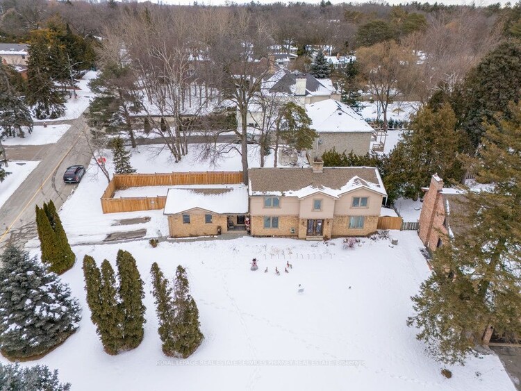 1587 Stavebank Road, Mississauga, ON, Mineola