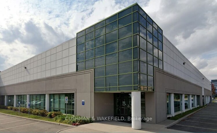 2400 Skymark Avenue, Mississauga, ON, Airport Corporate