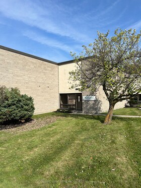156 Newbold Court, Middlesex, ON , MLS #X11981039 , Image - 1