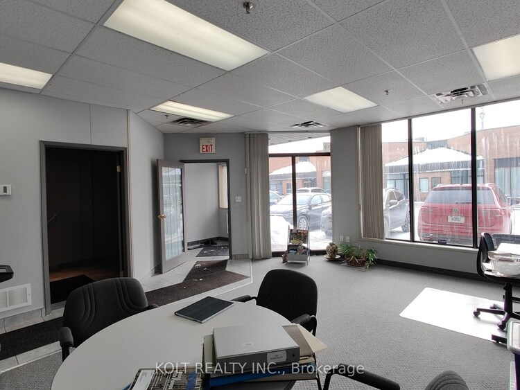 588 Edward Ave, Richmond Hill, Ontario, Devonsleigh