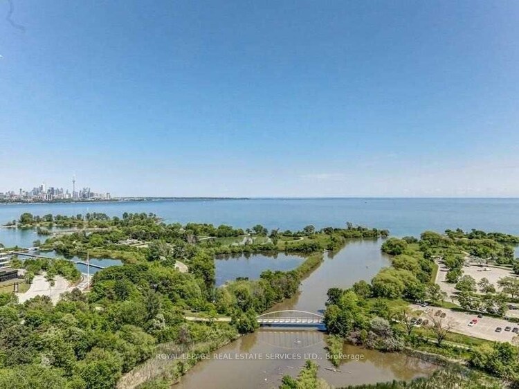 2230 Lake Shore Boulevard W, Toronto, ON, Mimico