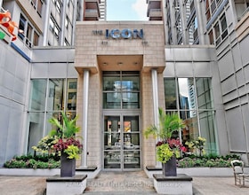 250 Wellington Street W, Toronto, ON , MLS #C11990481 , Image - 1