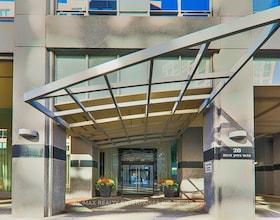 20 Blue Jays Way, Toronto, ON , MLS #C11990486 , Image - 1