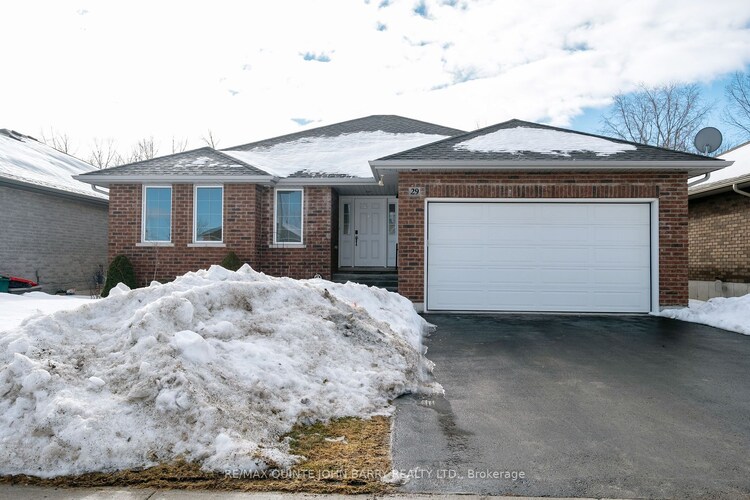 29 Kawartha Court, Belleville, ON, Belleville Ward