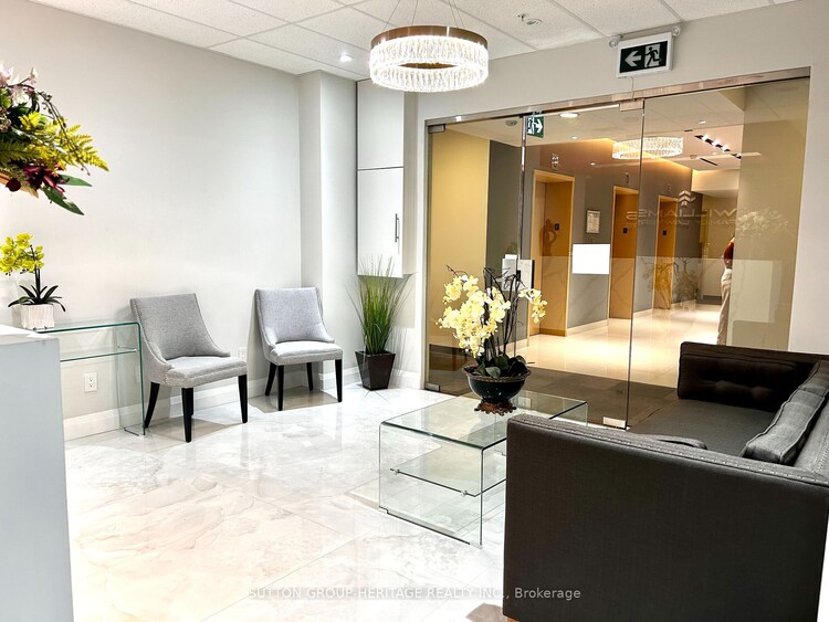 7191 Yonge St, Markham, Ontario, Thornhill