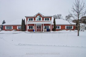 140 Foundry St, Waterloo, Ontario , MLS #X11992755 , Image - 1