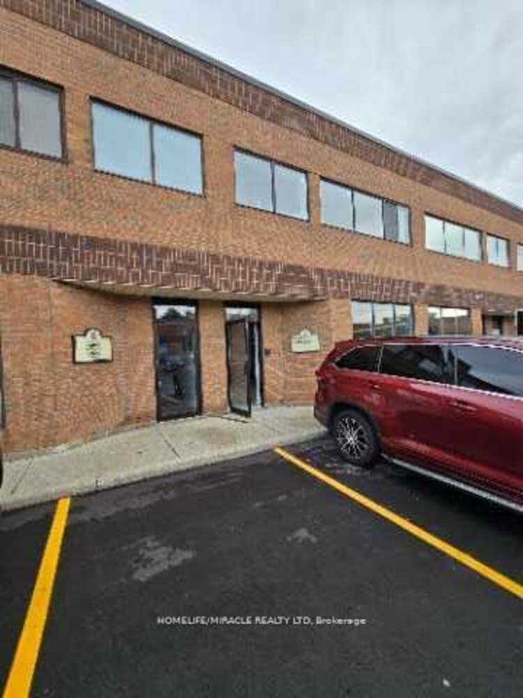 75 Rosedale Ave W, Brampton, Ontario, Bram West