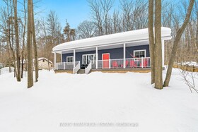 72 Farlain Lake Rd W, Simcoe, Ontario , MLS #S11994949 , Image - 1
